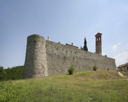 monumenti di monte colombo